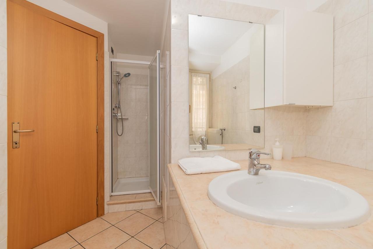 Appartamento Bilocale 1 Piazza Vittoria - Affitti Brevi Italia Brescia Esterno foto